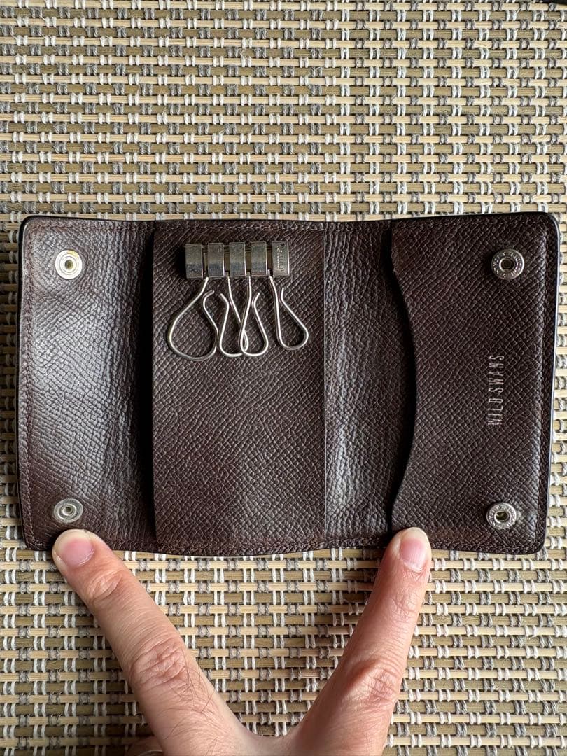 クロコキーケース　ワイルドスワンズ／WILDSWANS