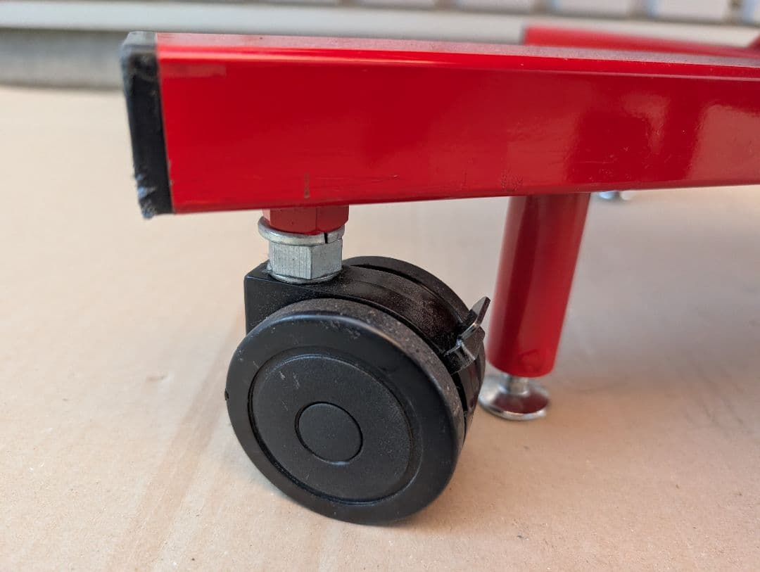 回転式スチールラック　4段本棚　キャスター、ストッパー付き