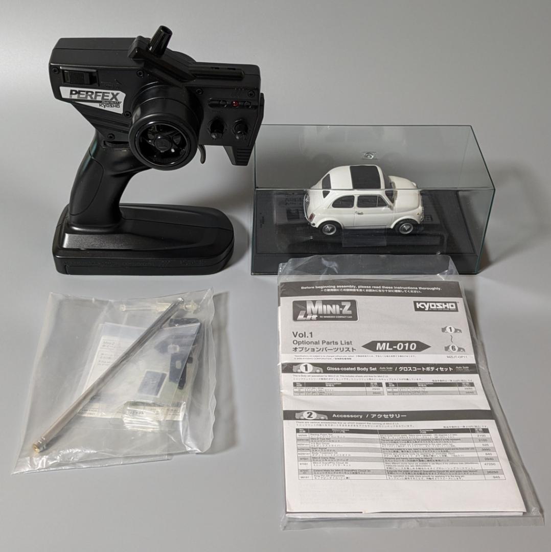 京商 MINI-Z Lit フィアット500 ホワイト(ミニクーパー レッド付)