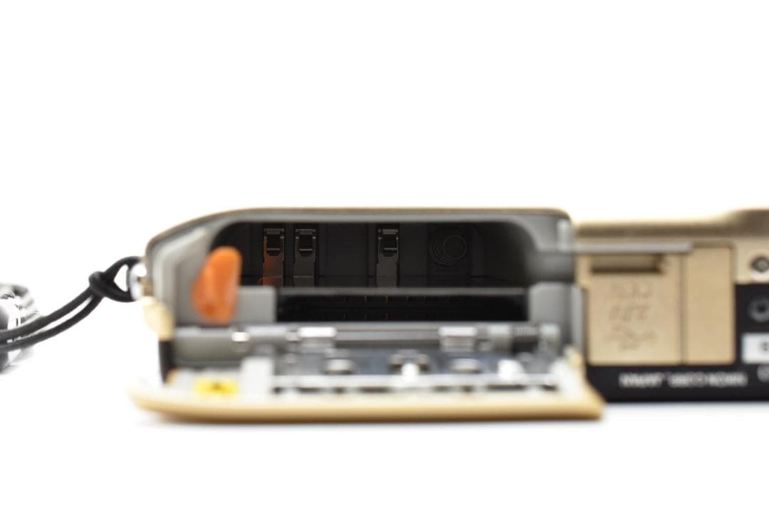 ★新品級★ニコン Nikon COOLPIX S3300 元箱付き #1566