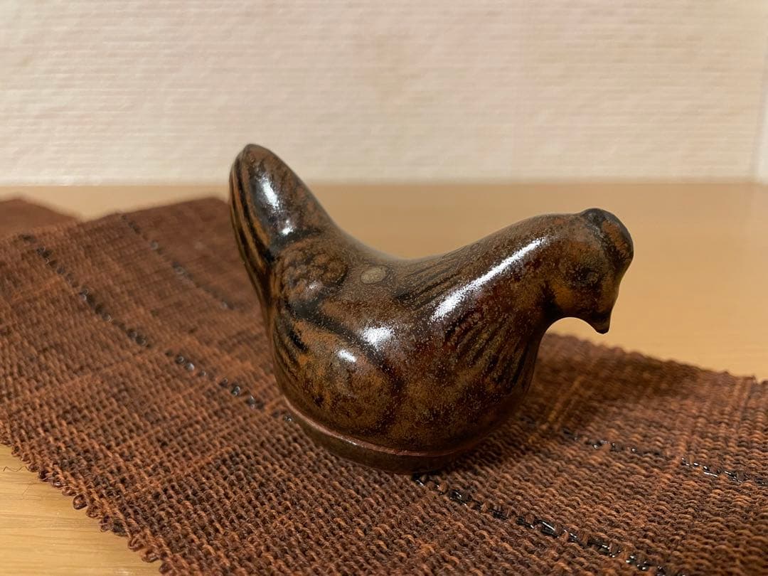 鉄釉　鳥形　香合　１客　銘入り