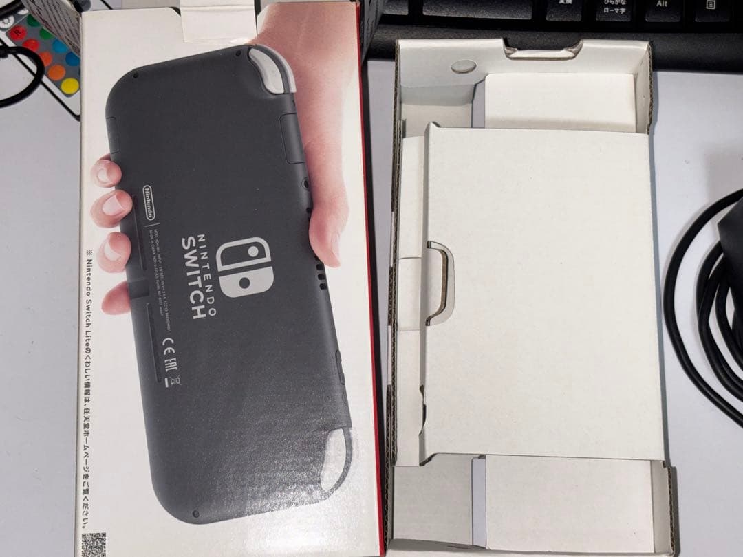 Nintendo Switch Lite グレー 本体 充電器 箱付き