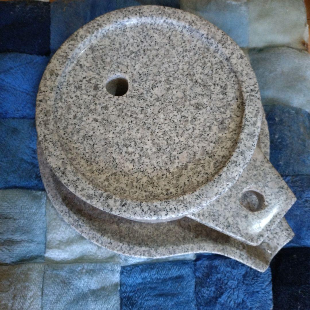 御影石　ひき臼　24皿型　直接受け渡しで30000円