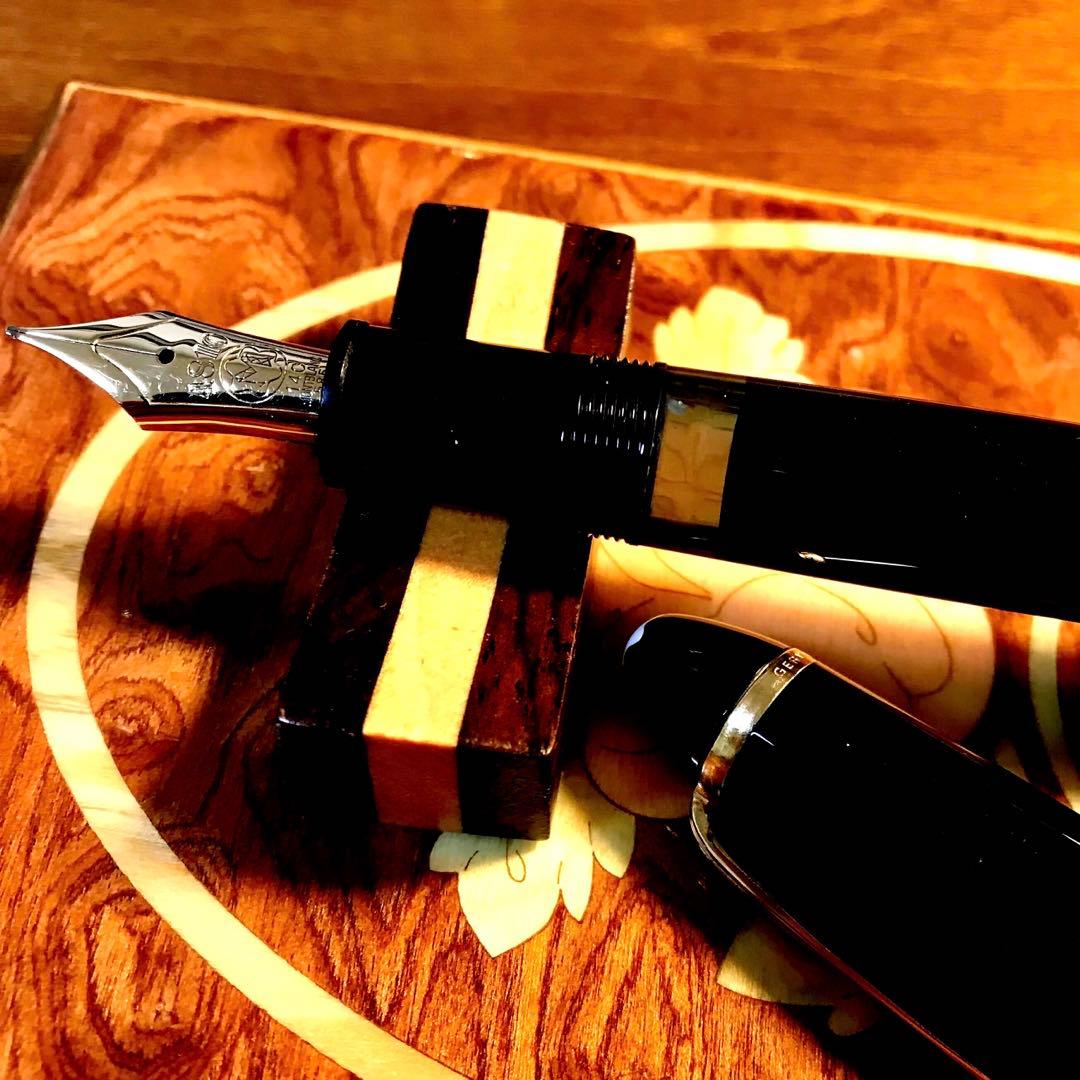 ☆極上の14C☆美しいモンブラン万年筆マイスターシュテック146(M)全金ペン