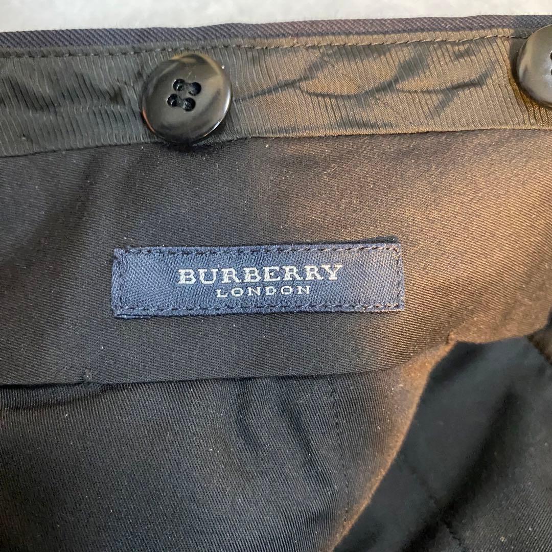 【高級デザイン】Burberry 金ボタン　セットアップ　ダブル　ネイビー