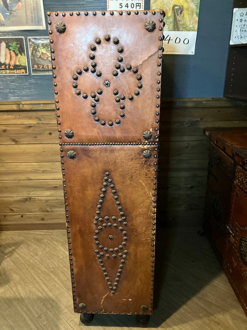 箪笥　民芸家具 打ち出し金具　5段引き出し　和レトロ　中古品