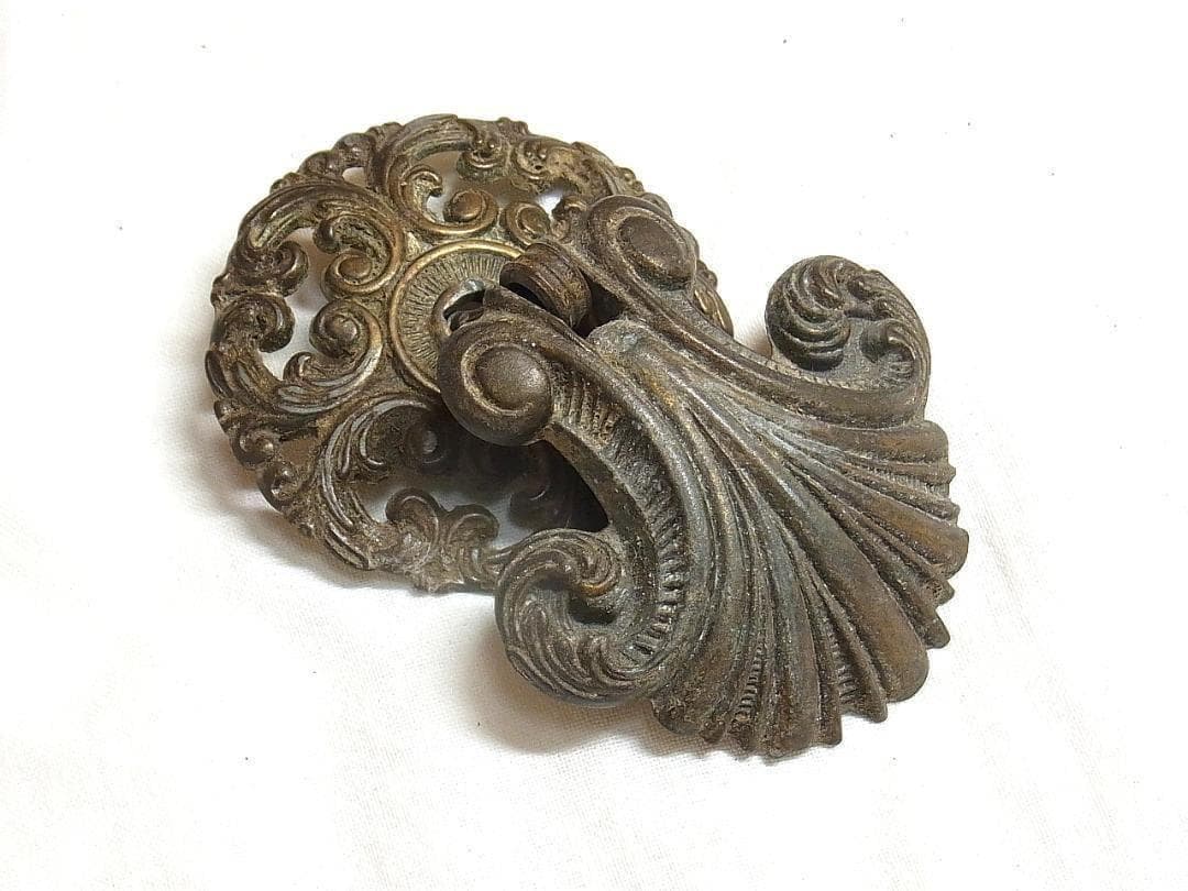 イギリス アンティーク家具用 引き手 6個 ヴィクトリアン様式 装飾金具 パーツ