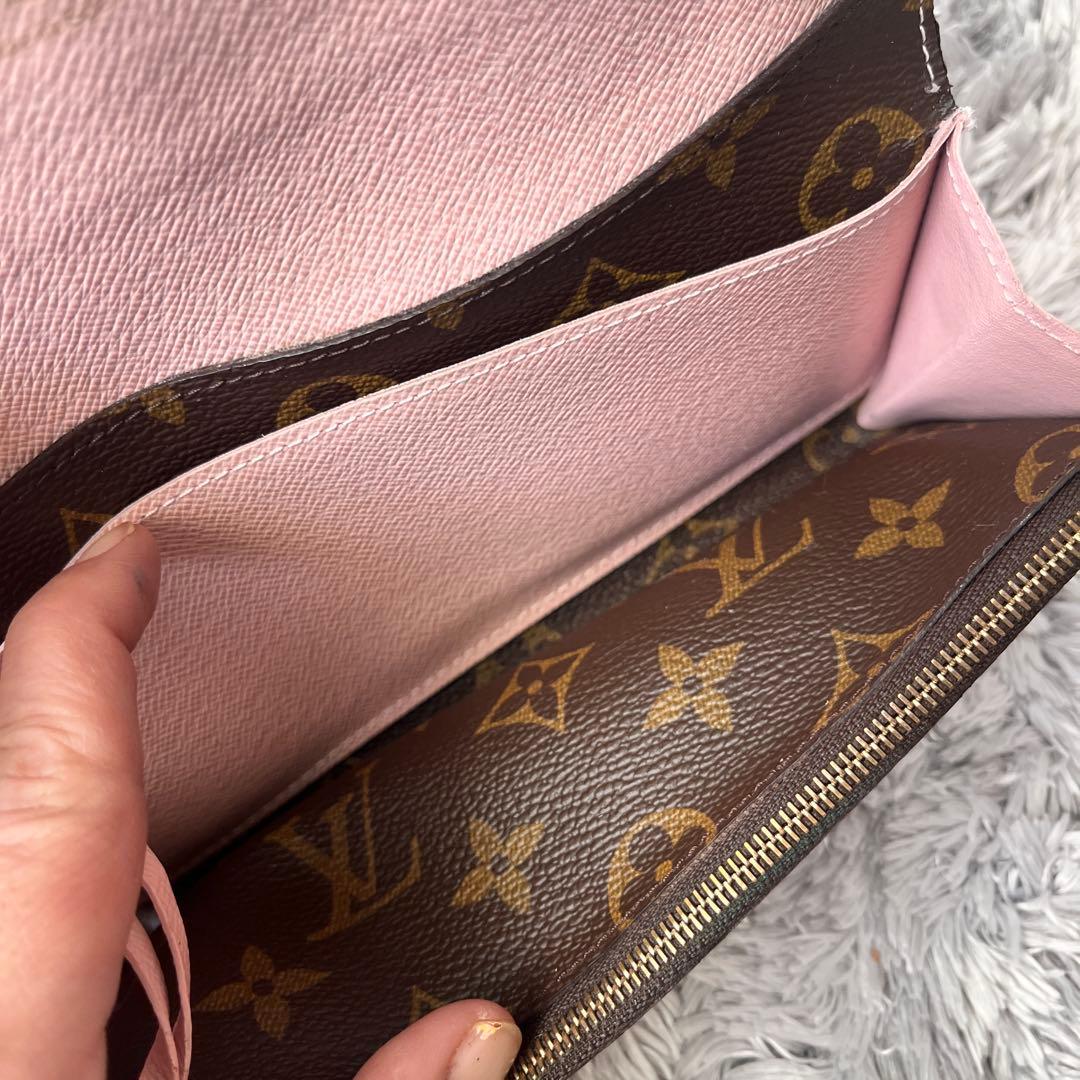 ルイヴィトン　ポルトフォイユ　エミリー　ピンク　モノグラムキャンバス　ブラウン