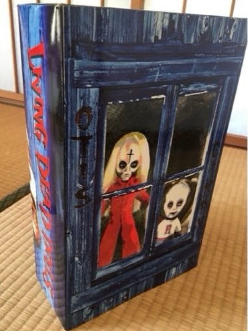 Mezco リビングデッドドールズ マーダーライドショー