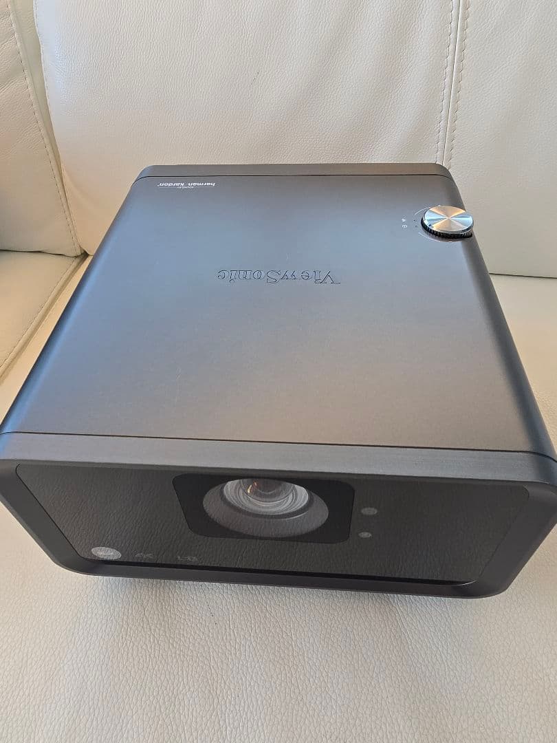 ViewSonic x10-4K プロジェクター本体