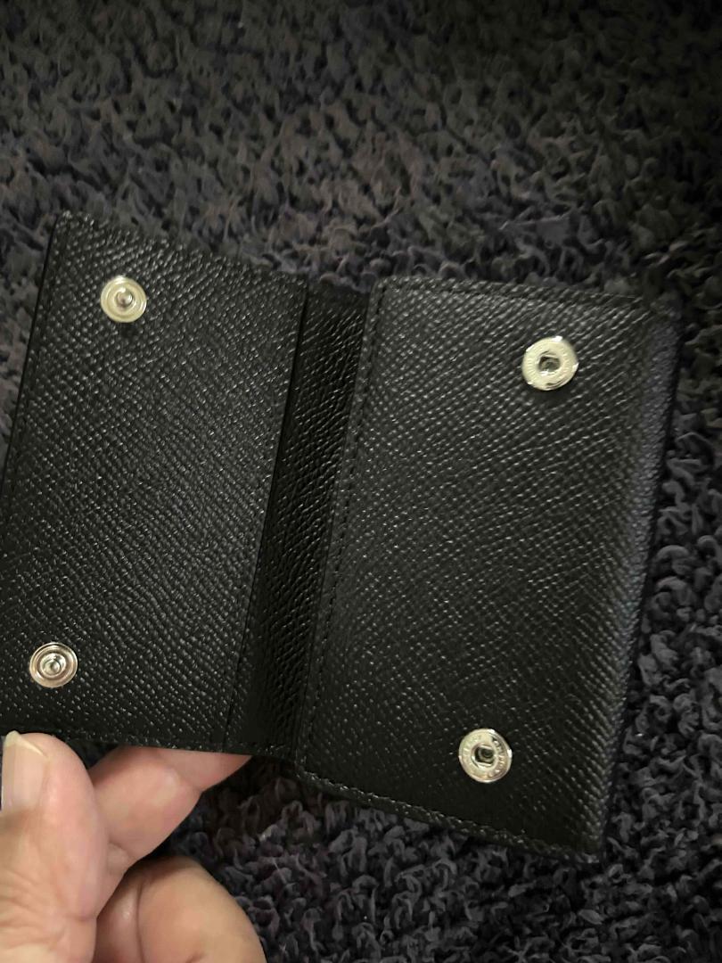 さりページ　新品未使用　BURBERRY　TBロゴ 黒 レザー キーケース