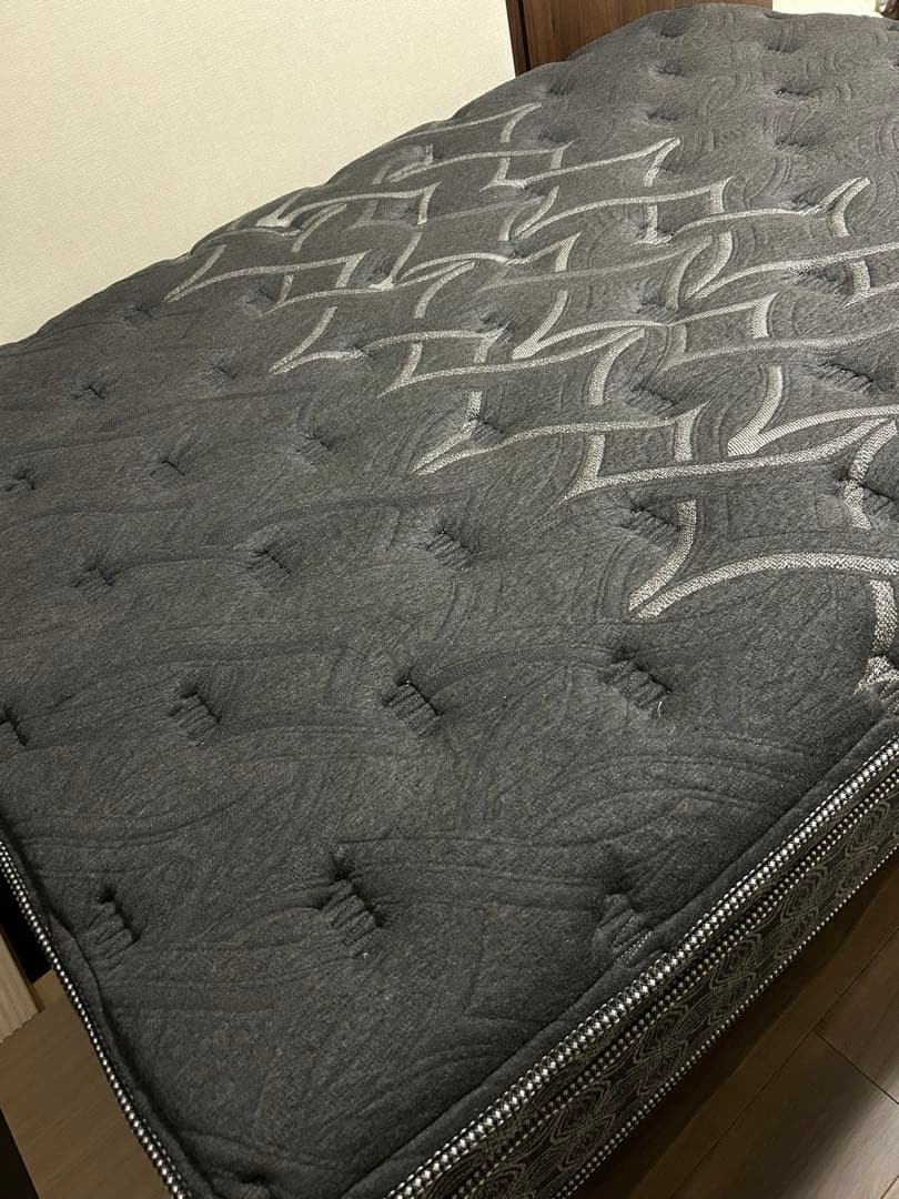 美品 シーリー Sealy チタンコレクション ダブル ロンド4 RondoⅣ