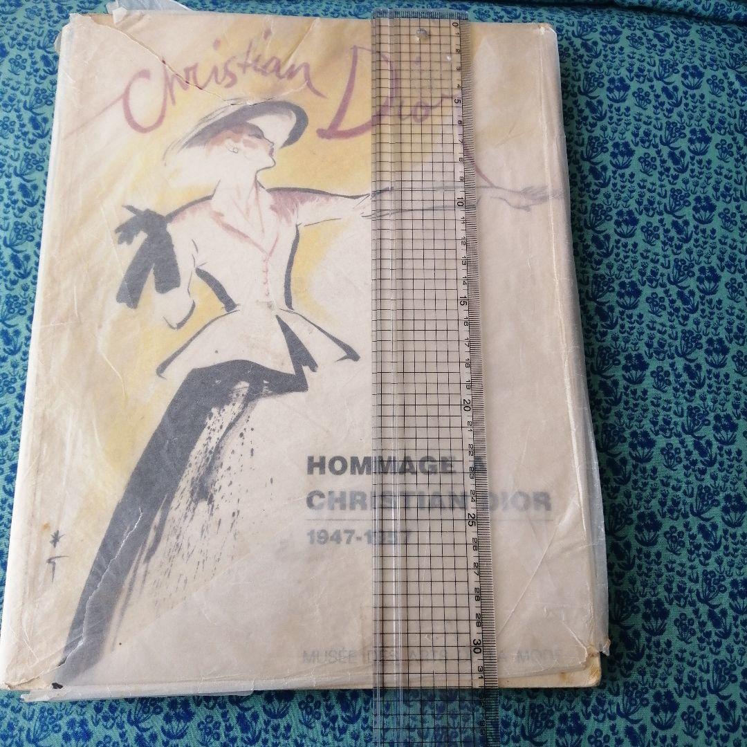 洋書　ディオール　ファッション　本