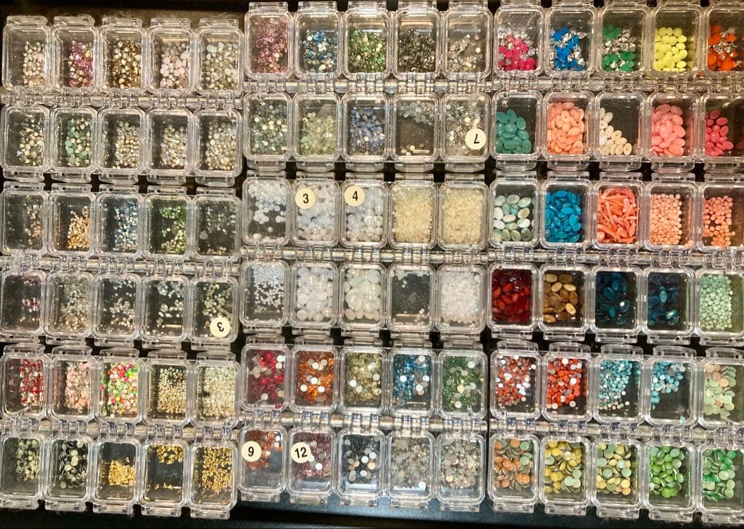 ネイルパーツ　スワロストーン　ファイル色々