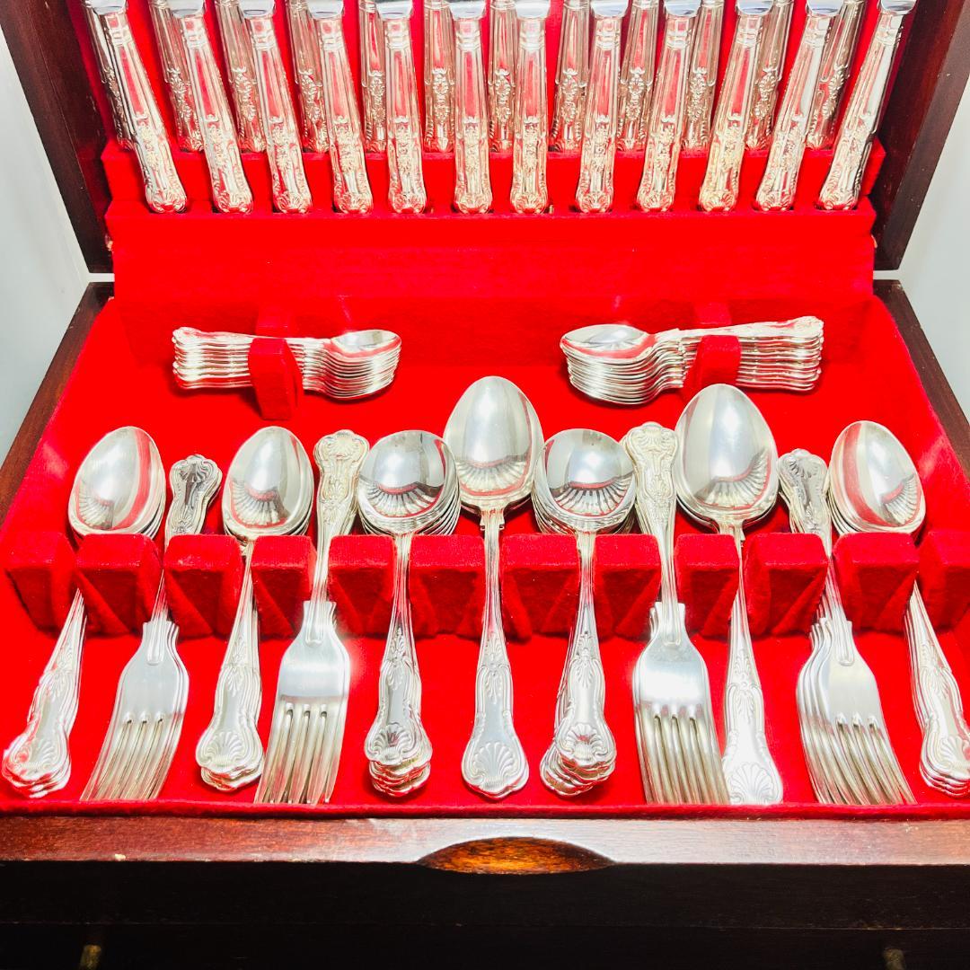 【Arthur Price】キングスパターンのディナーフルセット 135本組