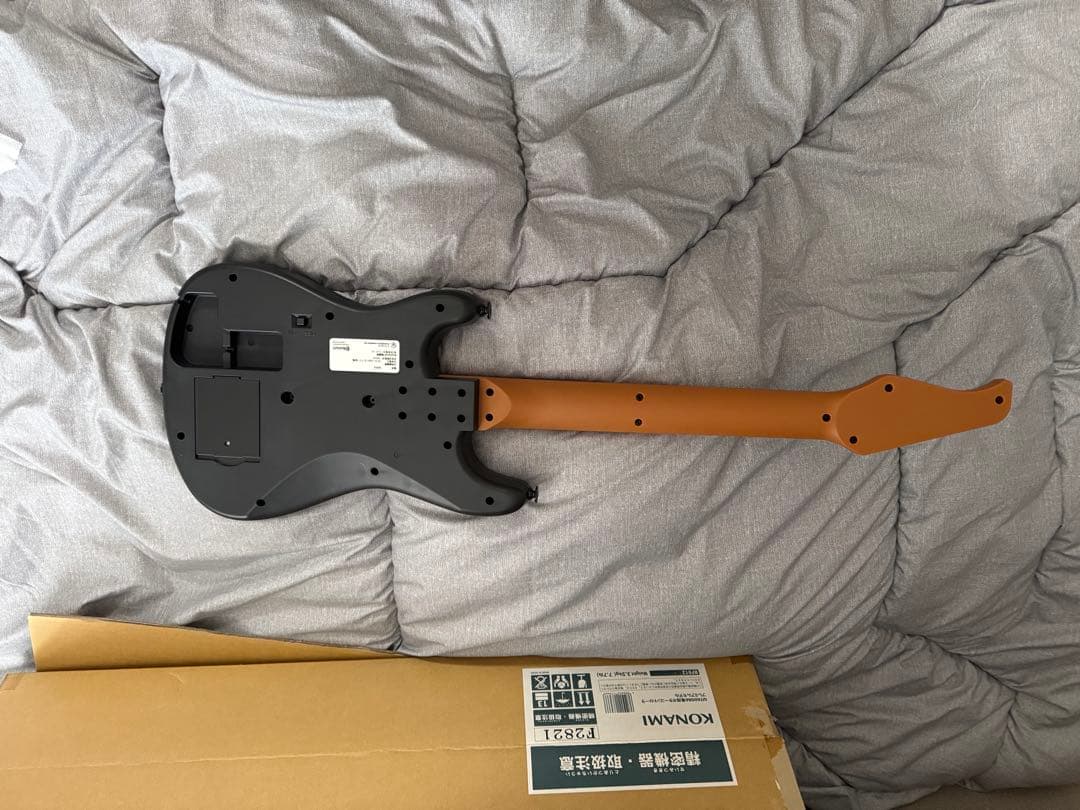 GITADORA専用ギターコントローラ プレミアムモデル