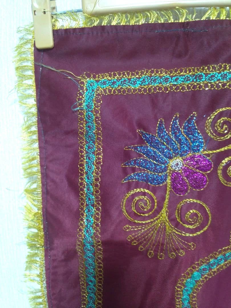 80年代製　ウズベキスタン製　ヴィンテージ　スザニ刺繍　貴重品