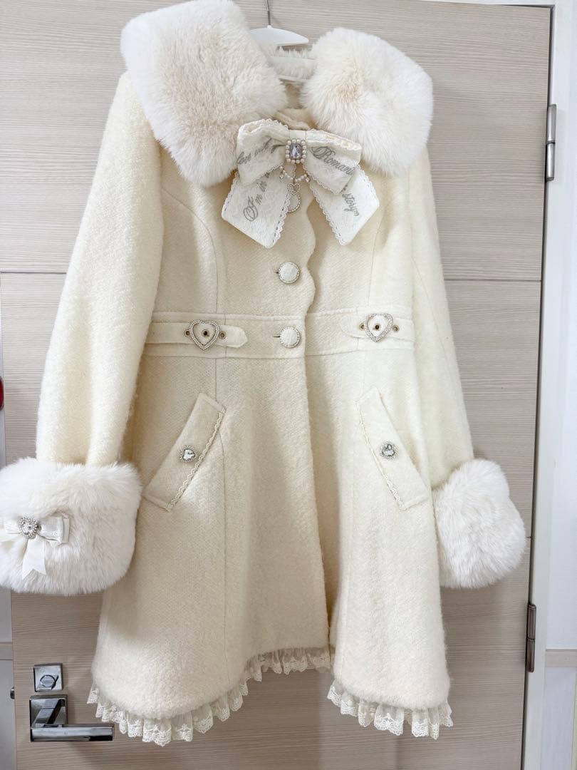 LIZLISA サイドハートバックルAラインコート ホワイト