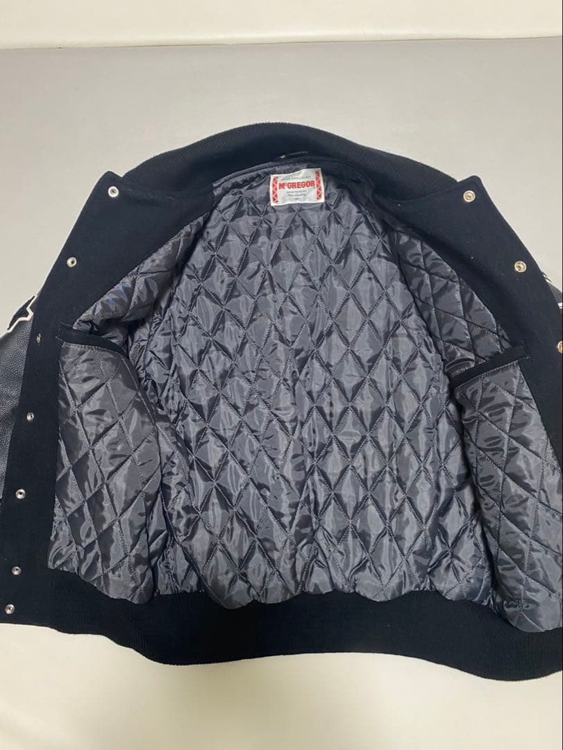 極美品 McGREGOR 袖レザー スタジャン キルティング 中綿 ワッペン 黒