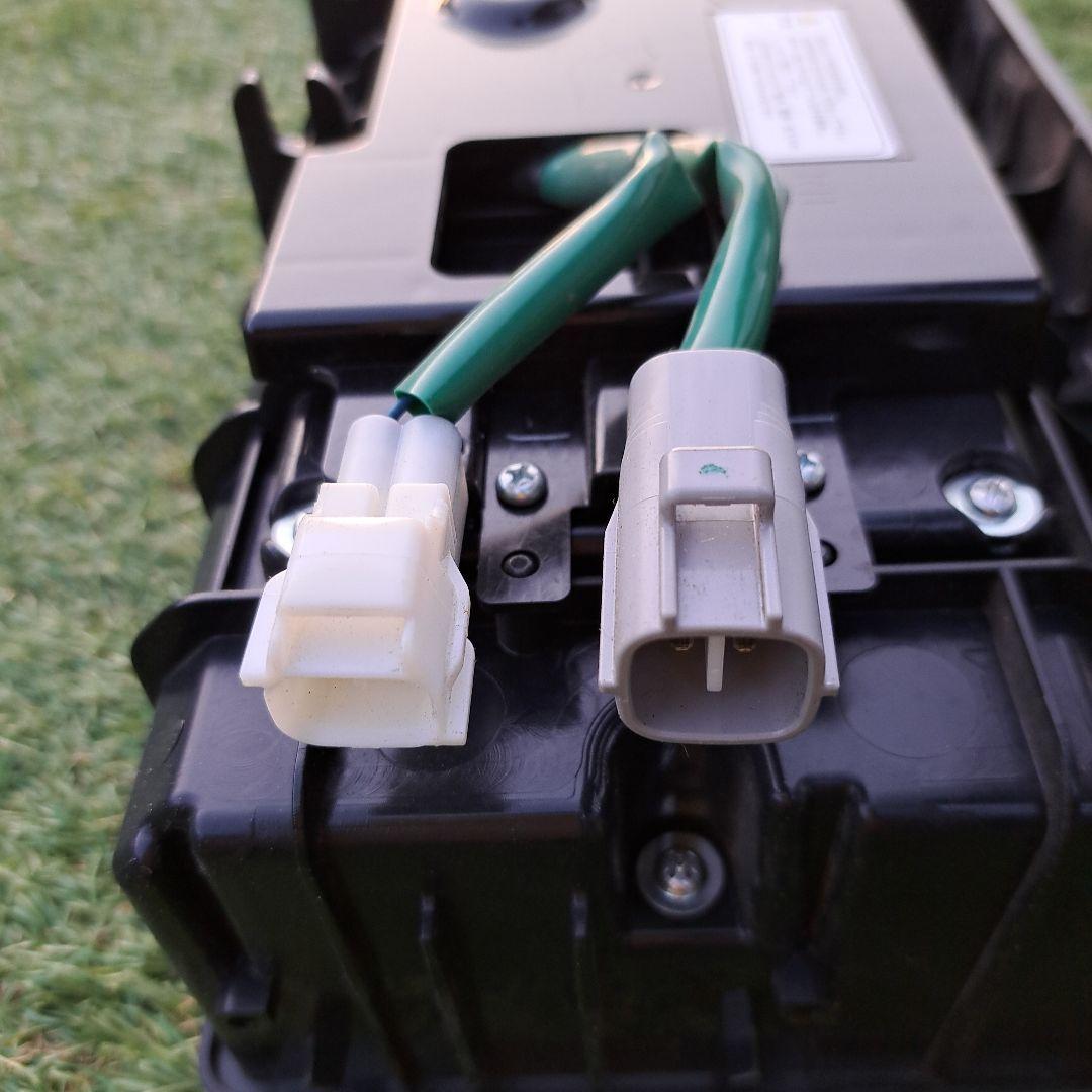 小糸Ｌ型２連LEDテールランプ クリア/レッド左右セット ２４V 新車取り外し品