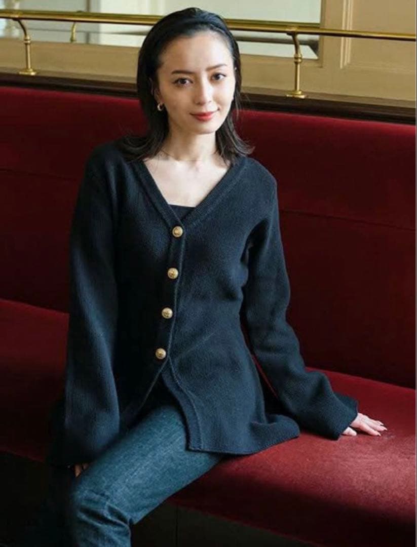 美品 anuans ウエストシェイプペプラムニットジャケット カーディガン 黒