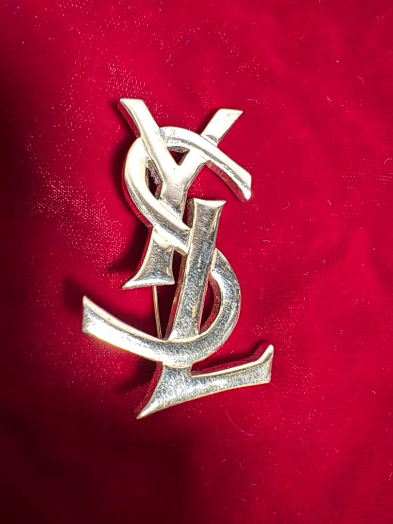 YSL イヴ・サンローラン ヴィンテージ ブローチ サンローラン ゴールド　ロゴ