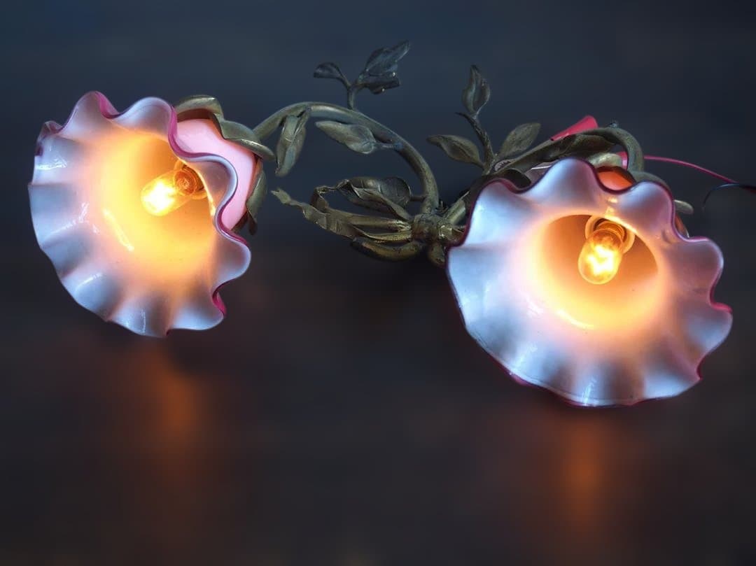 花束のデザイン ピンクのガラスシェード ウォールライト 照明/K313