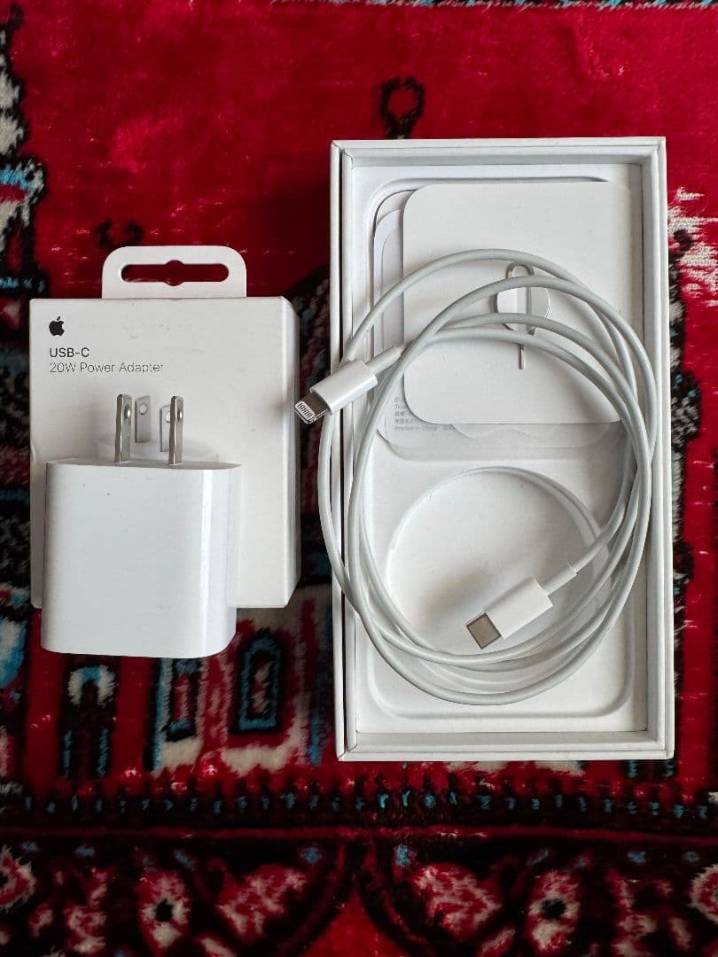 D*D様 Apple iPhone 13 ブラック 本体 128 SIM フリー