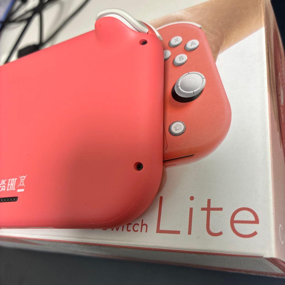Nintendo Switch Lite ピンク