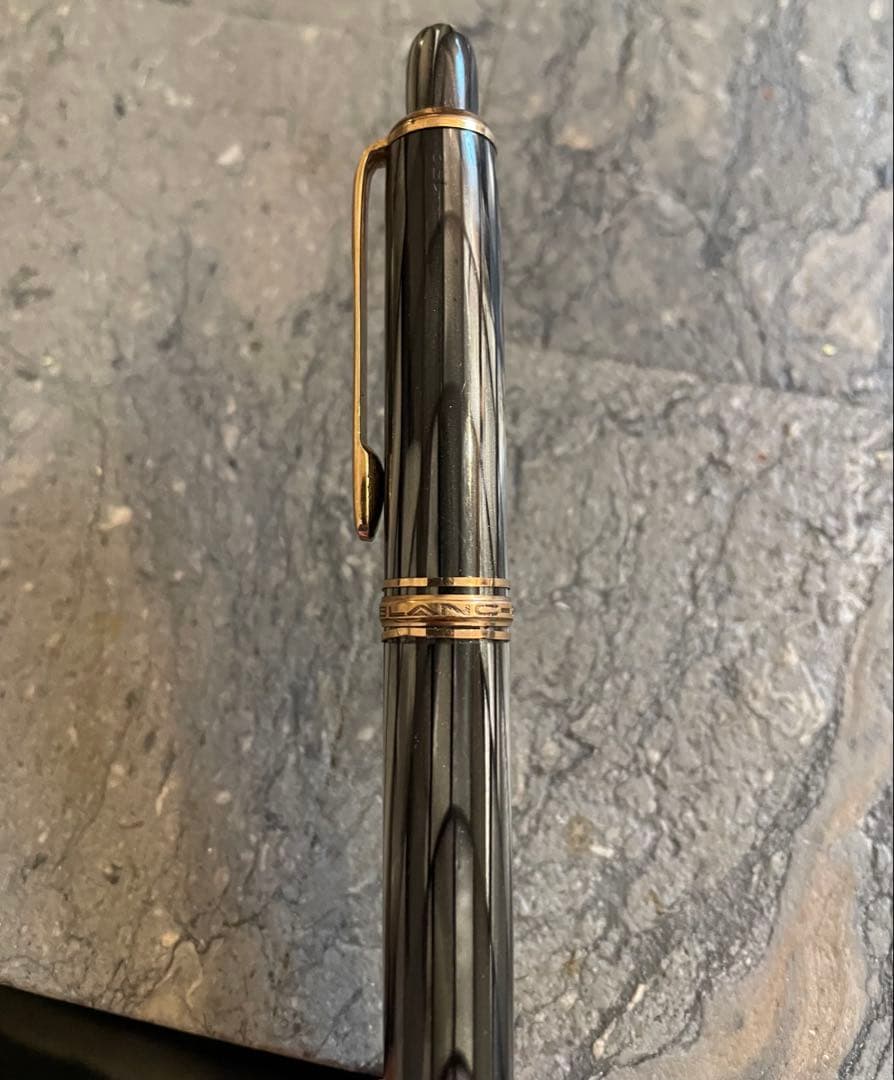 モンブラン メカニカルペンシル Pix 172 グリーンストライプ 1.18mm