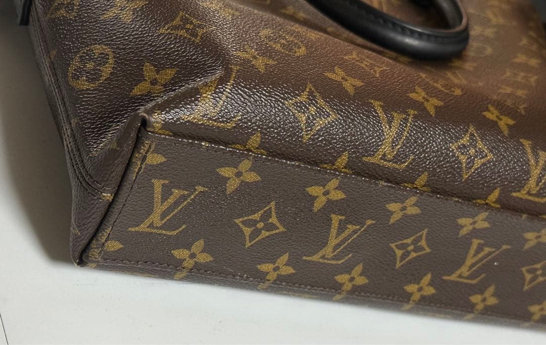 ルイ ヴィトン モノグラム マカサー ポルトドキュマン ジュール M40868
