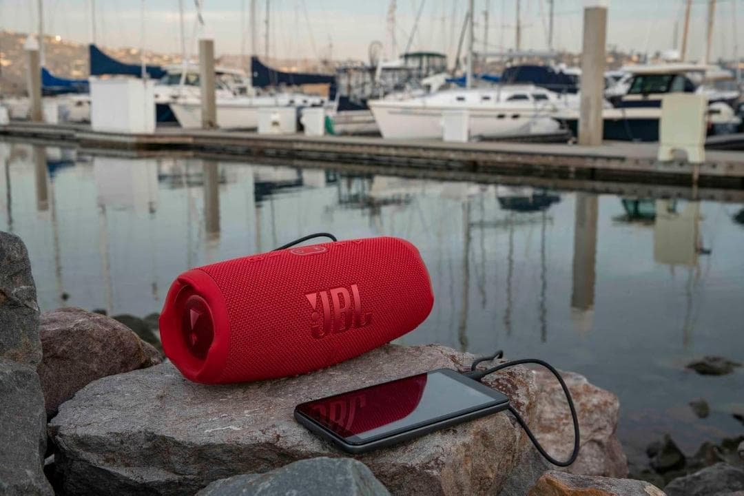 JBL Charge 5 レッド ワイヤレススピーカー【新品】