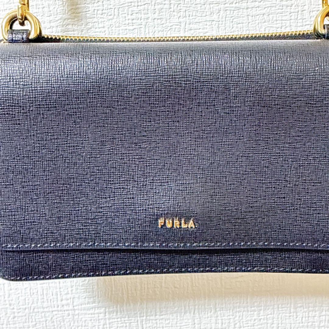 極美品 フルラ バッグ リーヴァ L ショルダーバッグ お財布バッグ 一体型