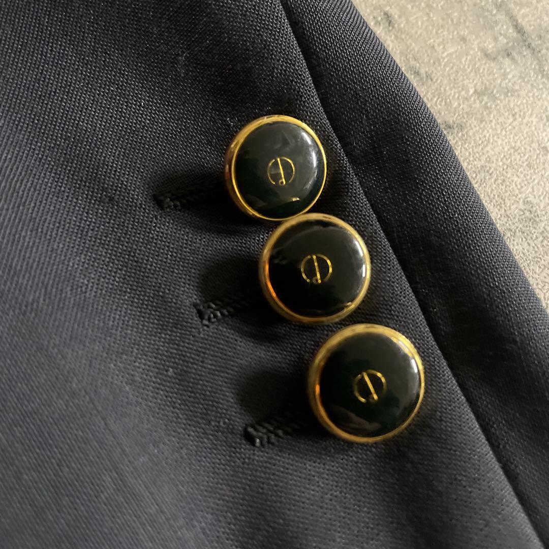 T*G様 超特価 dunhill 黒金ボタン ダブルブレスレットスーツ ETRO