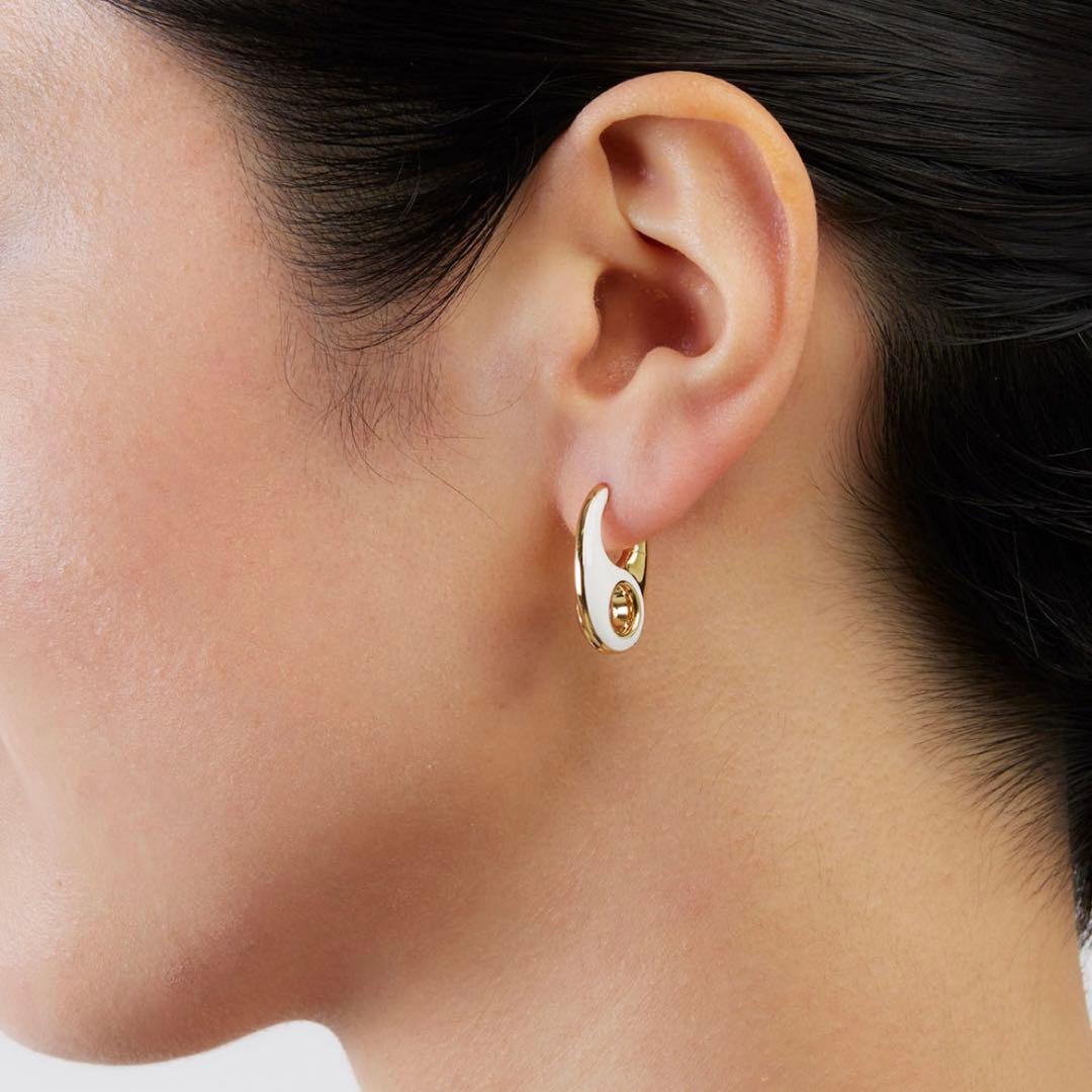 MARIA BLACK ピアス