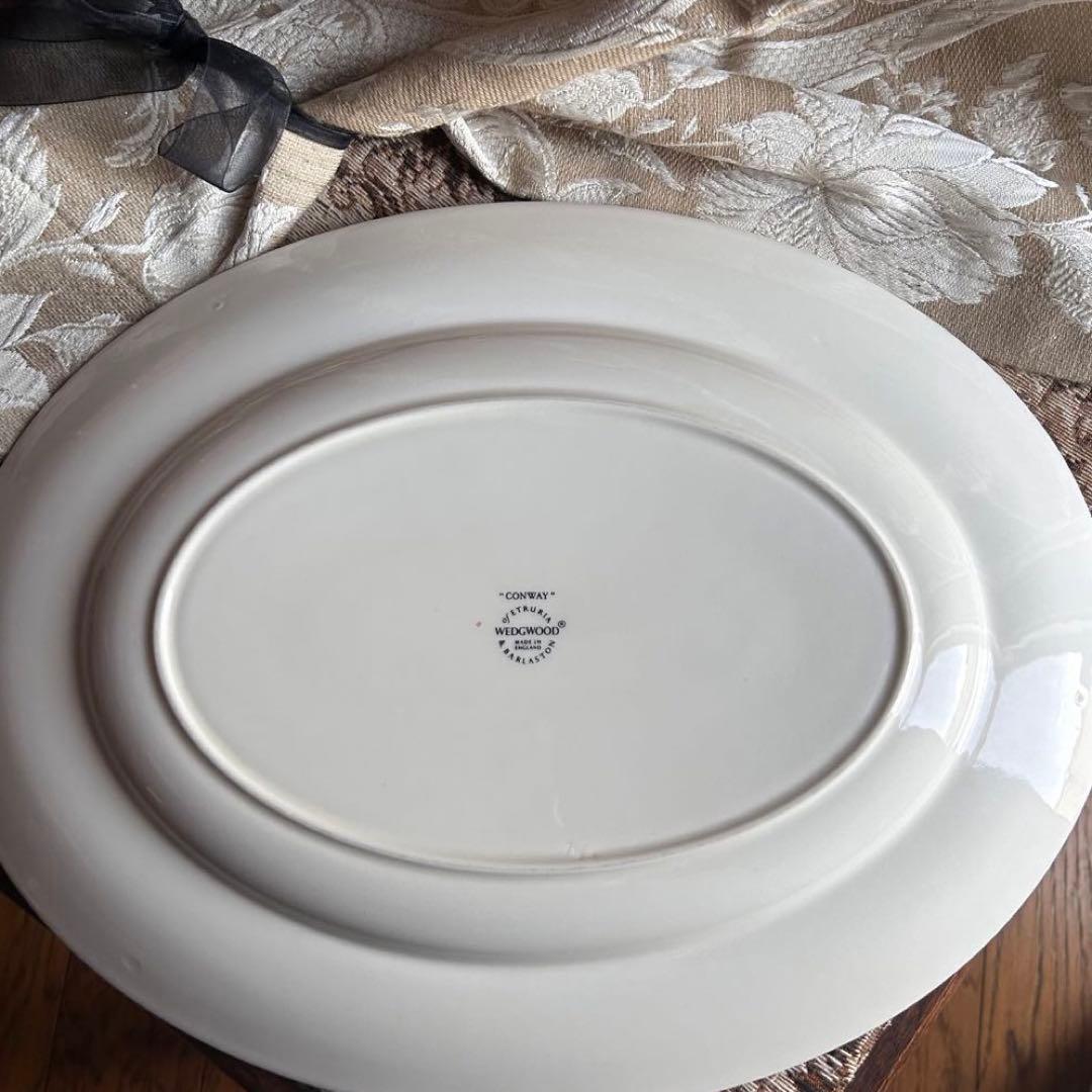 美品 英国製  Conway 英国の伝統美が息づく器 2枚