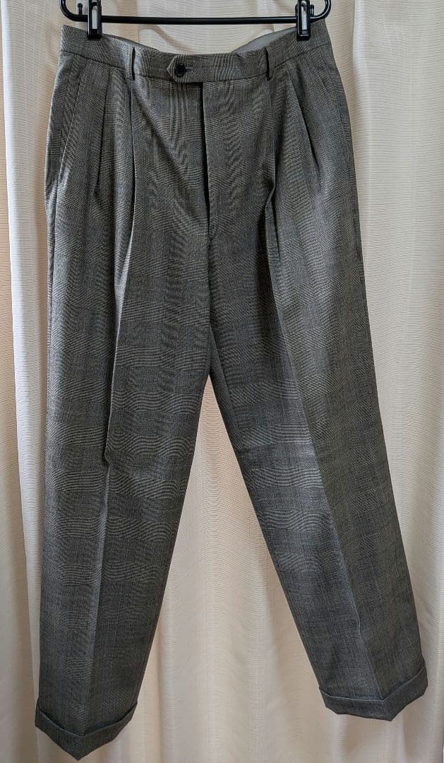 値下【メンズ秋冬】Yves Saint Laurent ダブルブレストスーツ