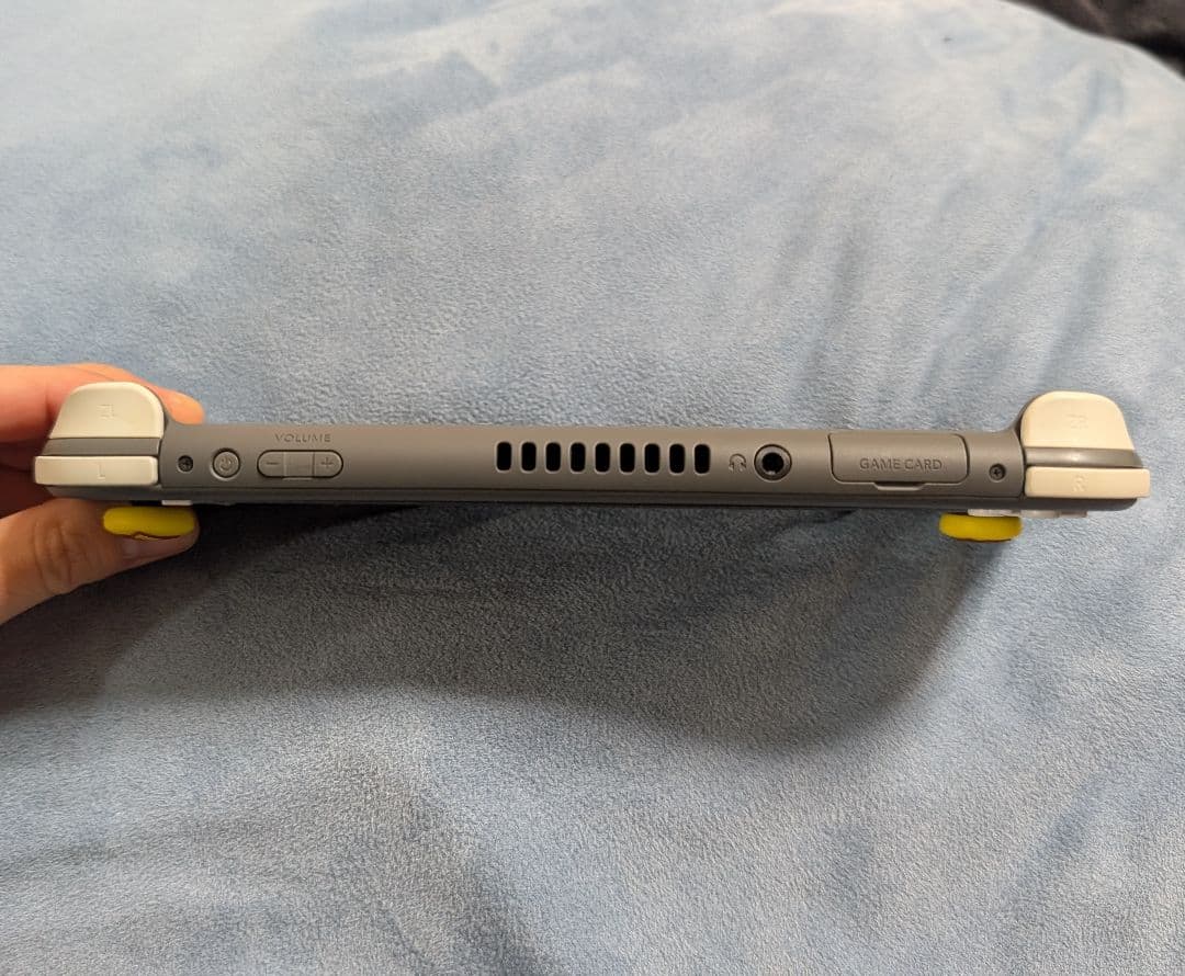 【美品】Nintendo Switch Lite グレー 専用ケース付き