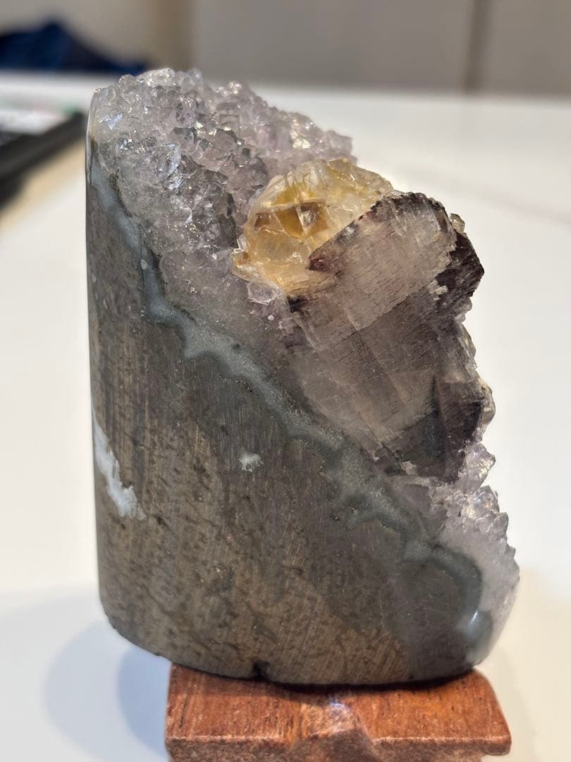 天然水晶原石 木製台座付き