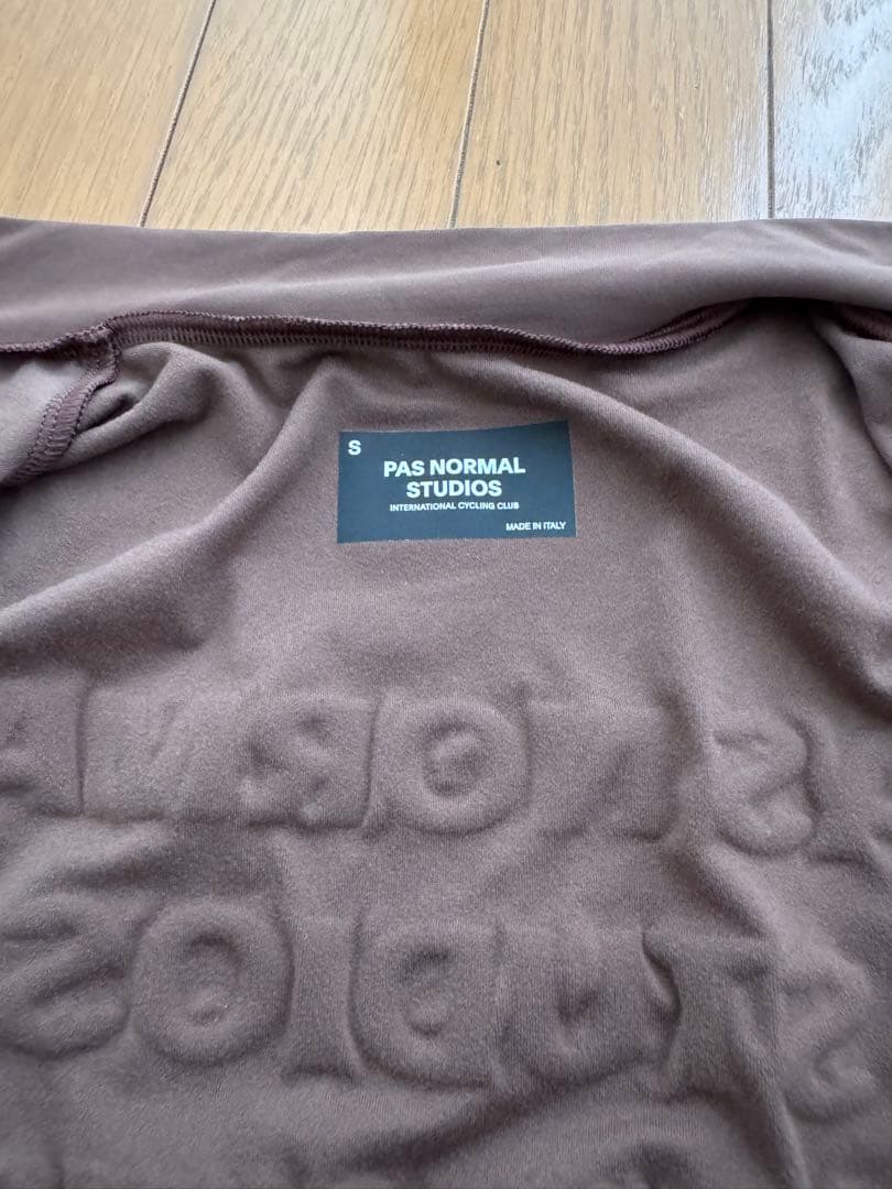 PAS NORMAL STUDIOS サイクルジャージ 長袖　ブラウン