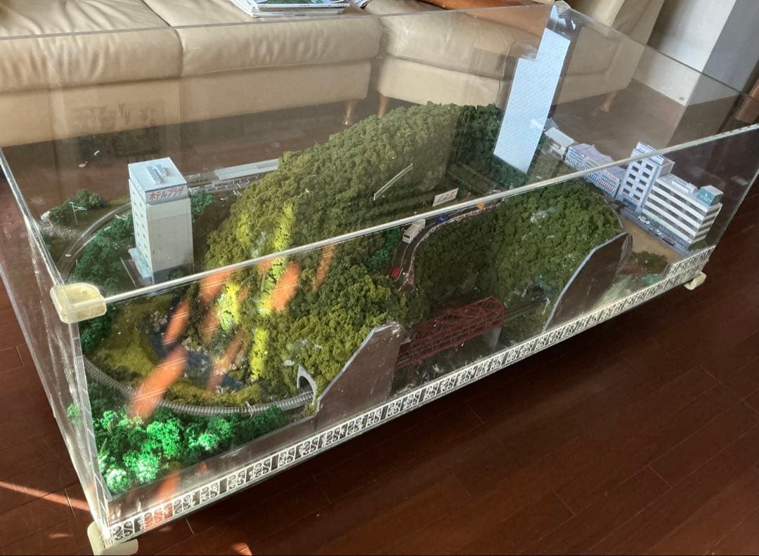 Nゲージ　西武秩父線風ジオラマ　(アクリルケース付)