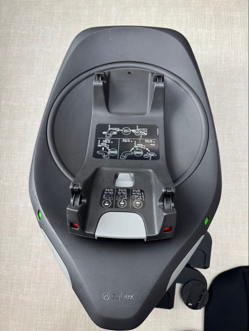 【cybex】クラウドG i-size ISOFIX対応ベビーシート