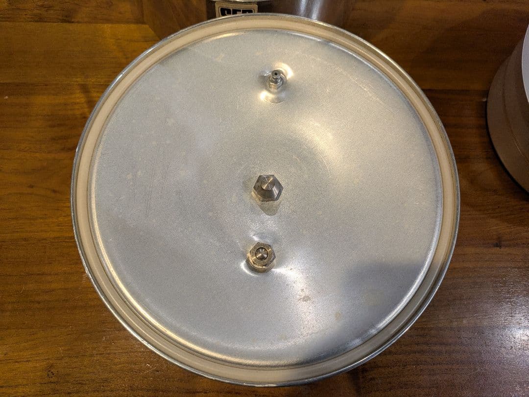 セブ 厚手アルミ製圧力鍋(未使用)