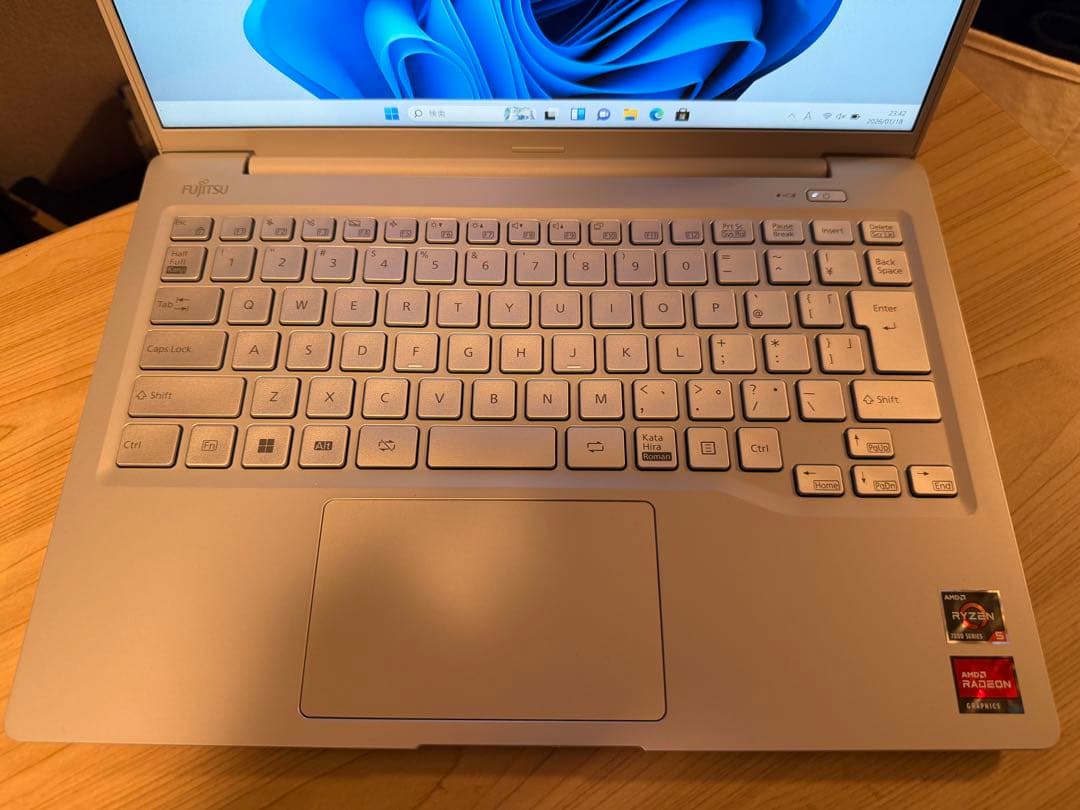 Windowsノート本体 LIFEBOOK MH Ryzen5-7520U/16GB/256GB