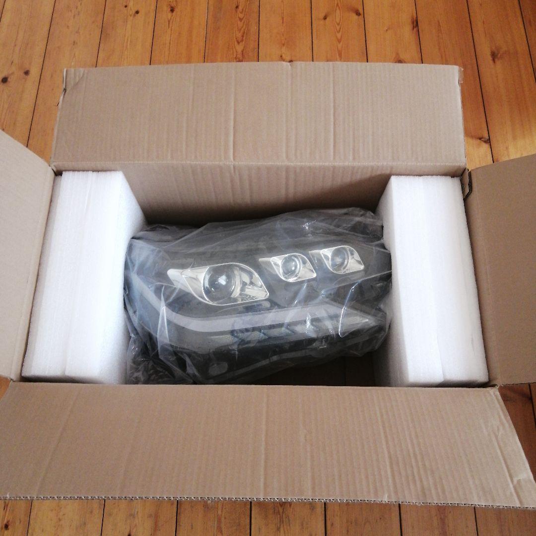 マークX GRX130 3眼ヘッドライト 右