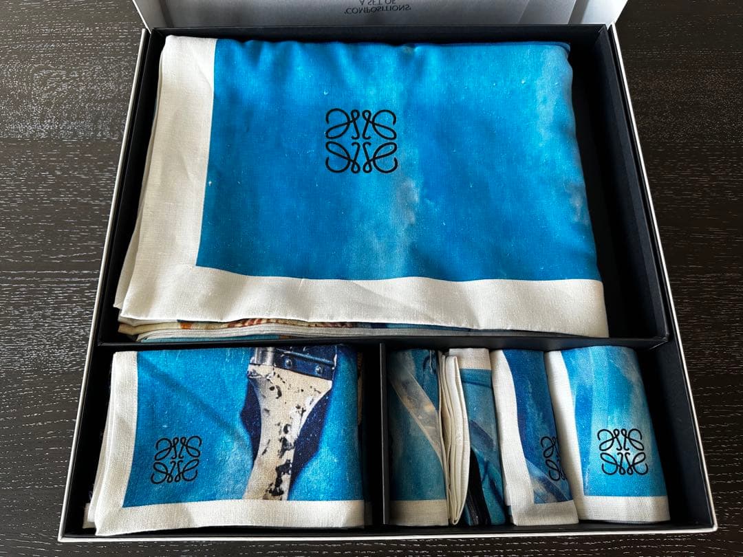 ロエベ　テーブルリネンセット　スティーブマイゼル　LOEWE