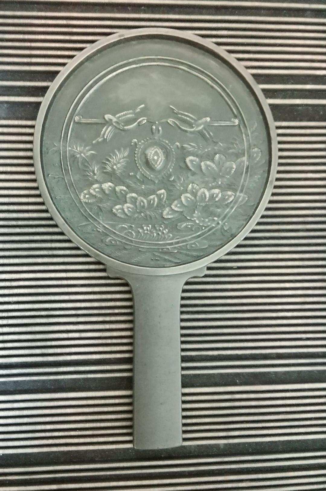 和鏡　銅鏡　柄鏡　手鏡　室町時代　古銅　吉祥文様　和骨董　アンティーク