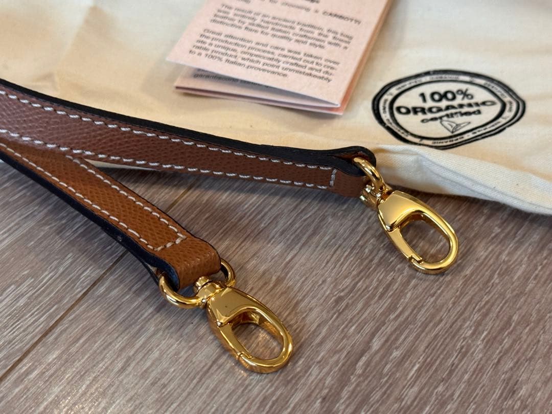 カルボッティ　グレタ　TAN