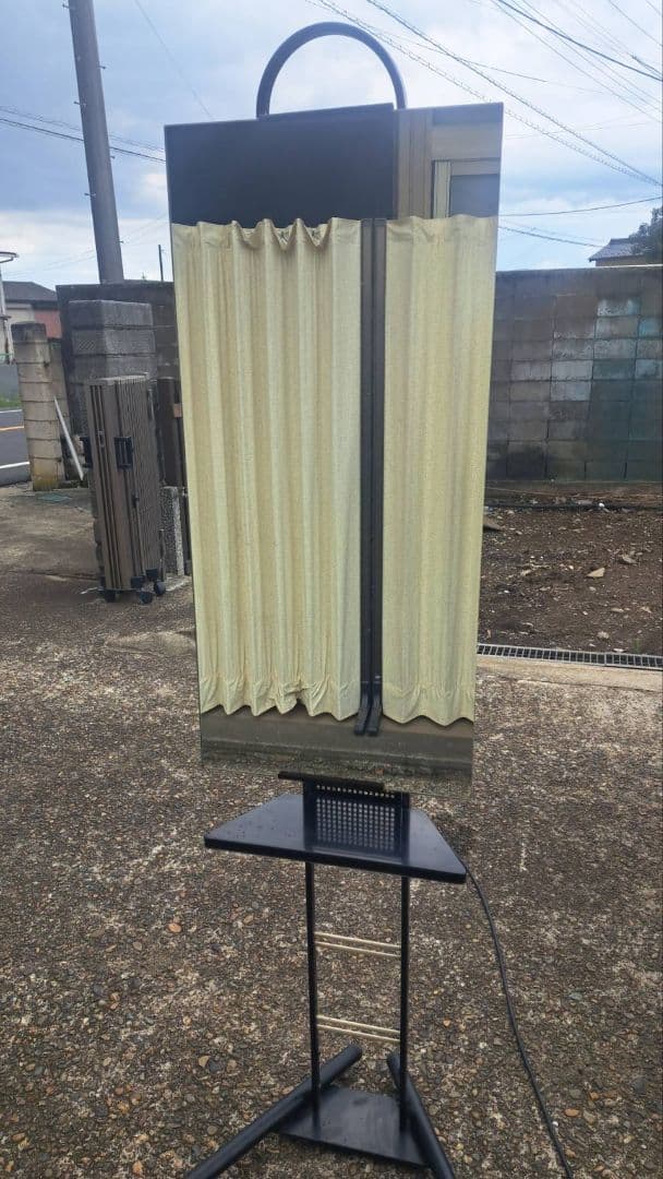 タカラベルモント　鏡　スタイリングチェア　美容室　理容室　引取限定　千葉県