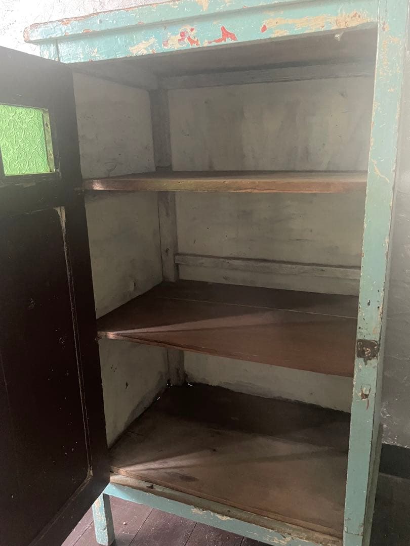 稀少/ビンテージ/インド/古材/メタル/ガラスキャビネット/キャビネット/収納棚